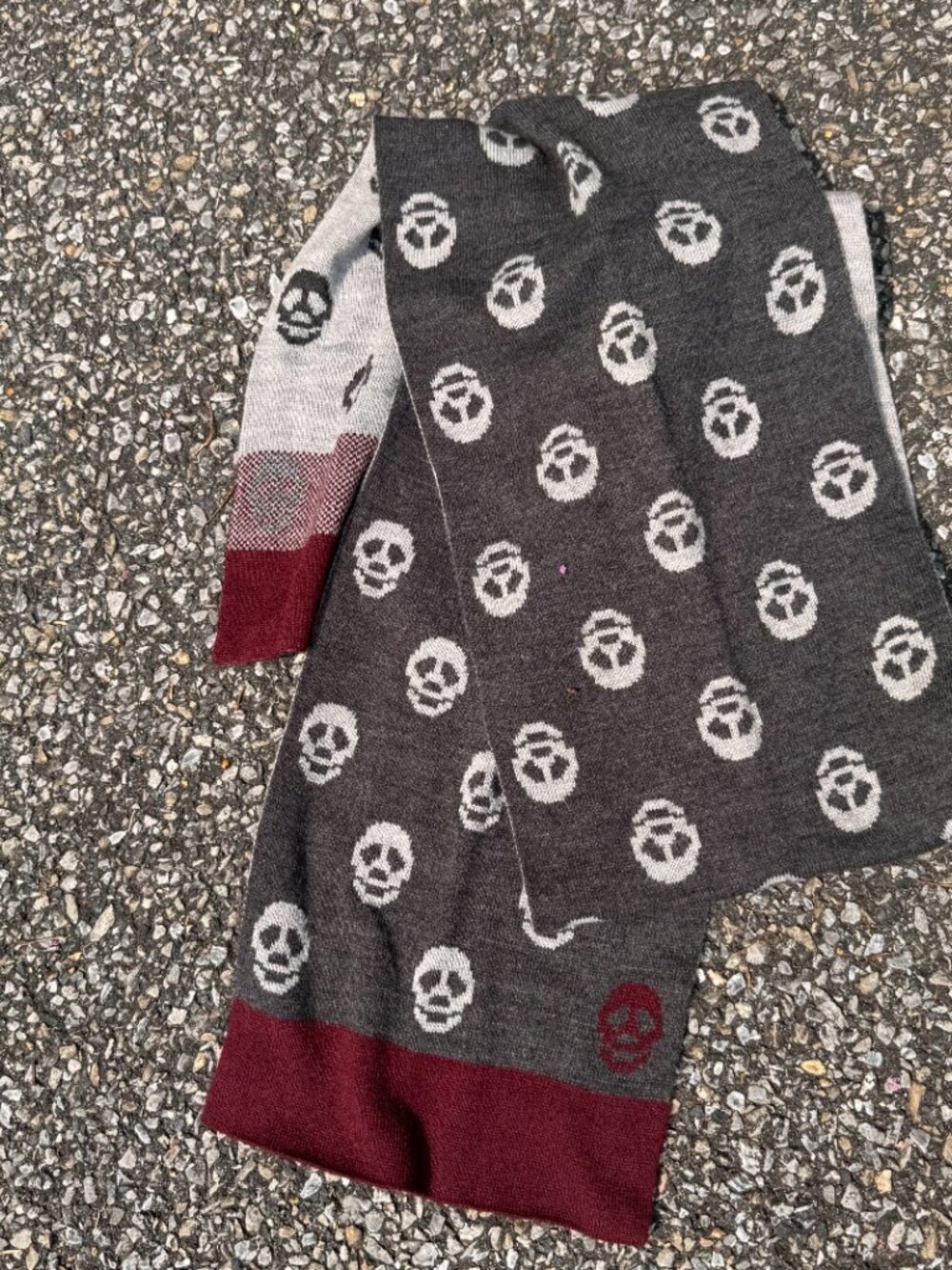 Johnston & Murphy Skull Knit Scarf